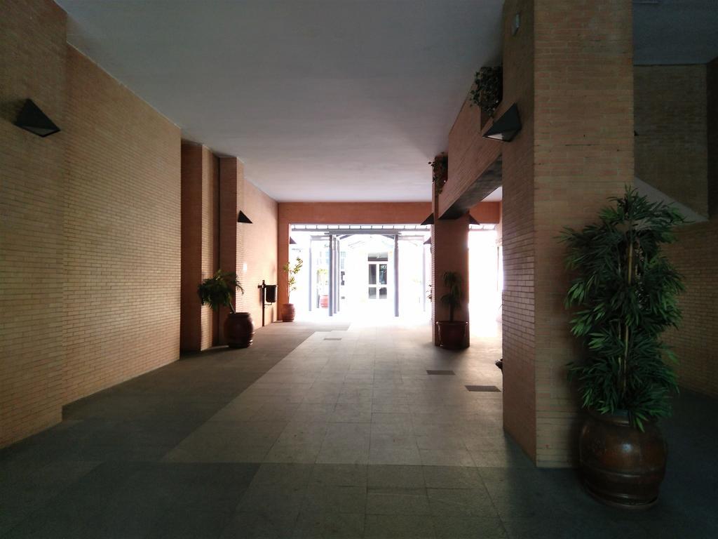 Apartamento Buhaira Seville Exterior photo
